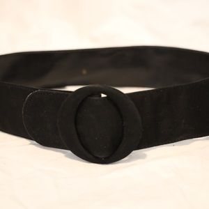 Black 60’s style belt
